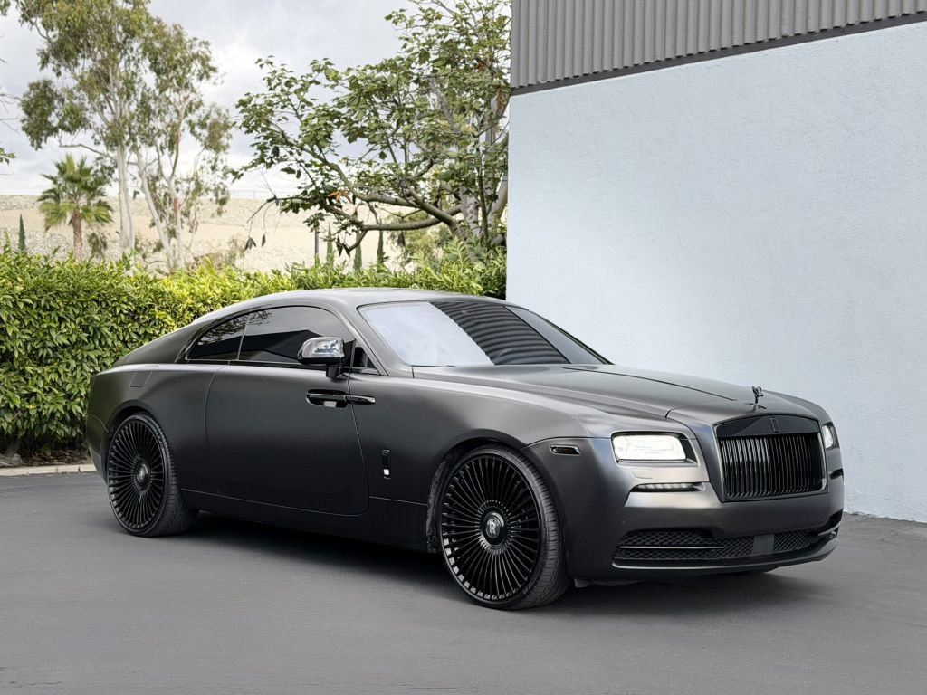 Used 2014 Rolls-Royce Wraith image 14
