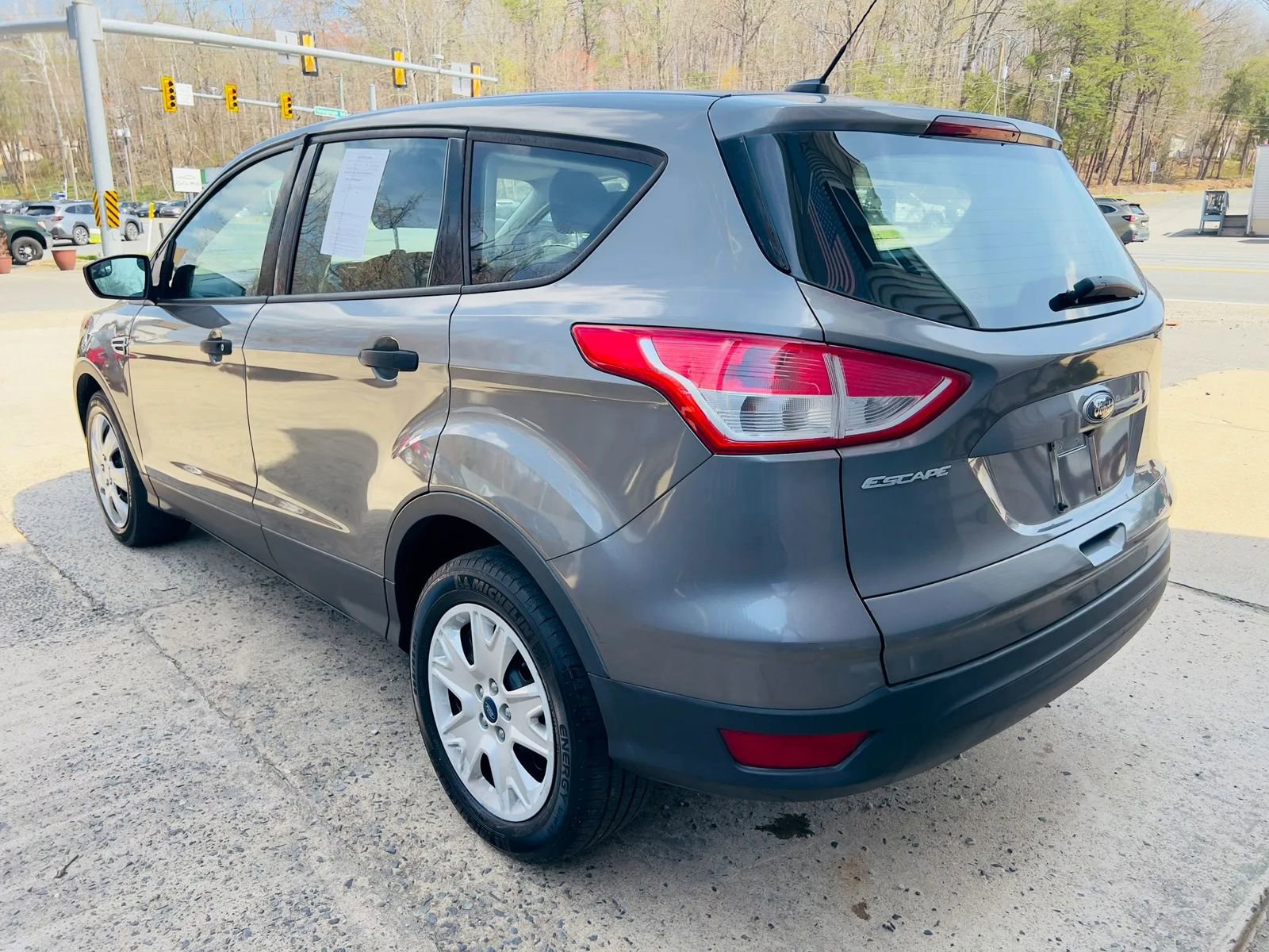 Used 2014 Ford Escape S FWD image 6