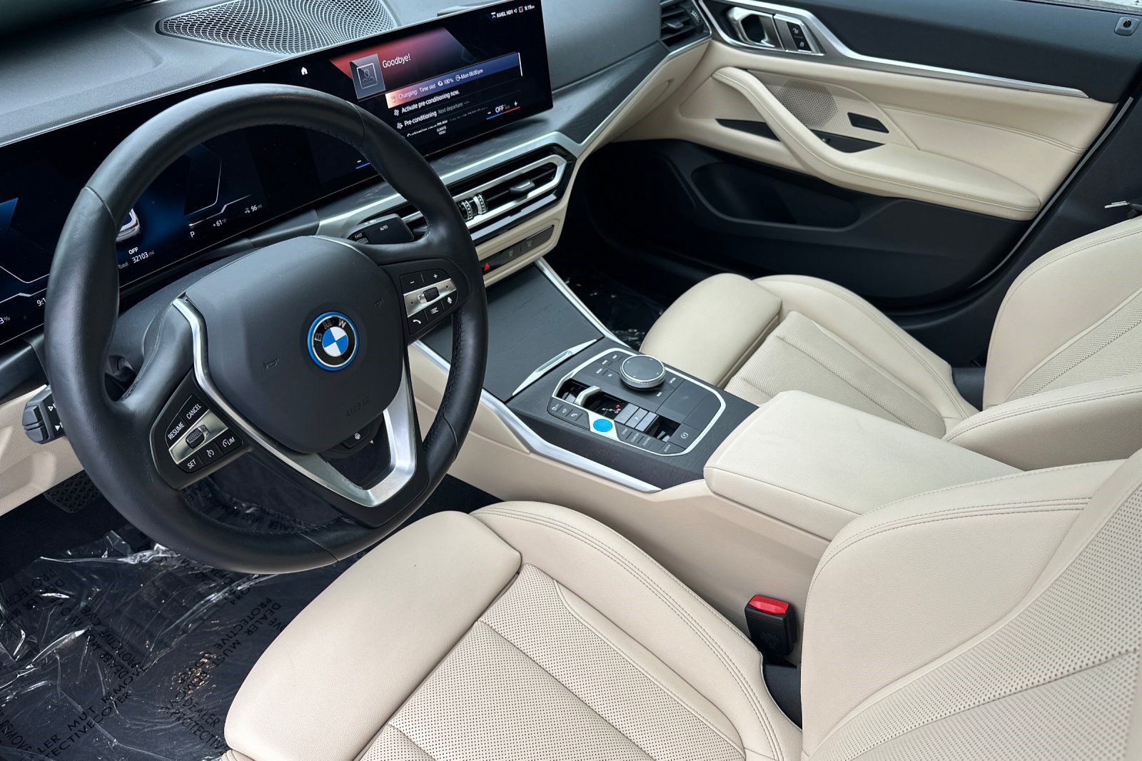 Certified 2023 BMW i4 eDrive40 w/ Premium Package RWD image 4