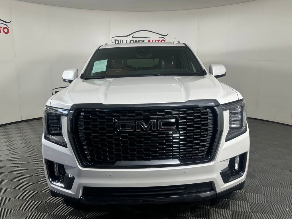 Used 2023 GMC Yukon Denali Ultimate image 11