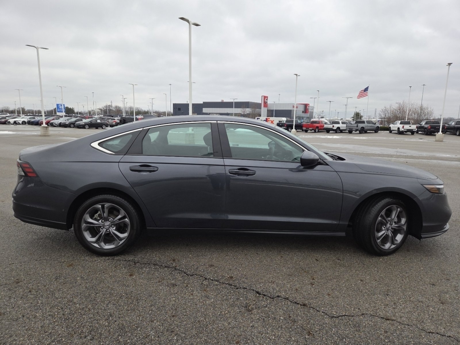 Used 2024 Honda Accord EX image 19