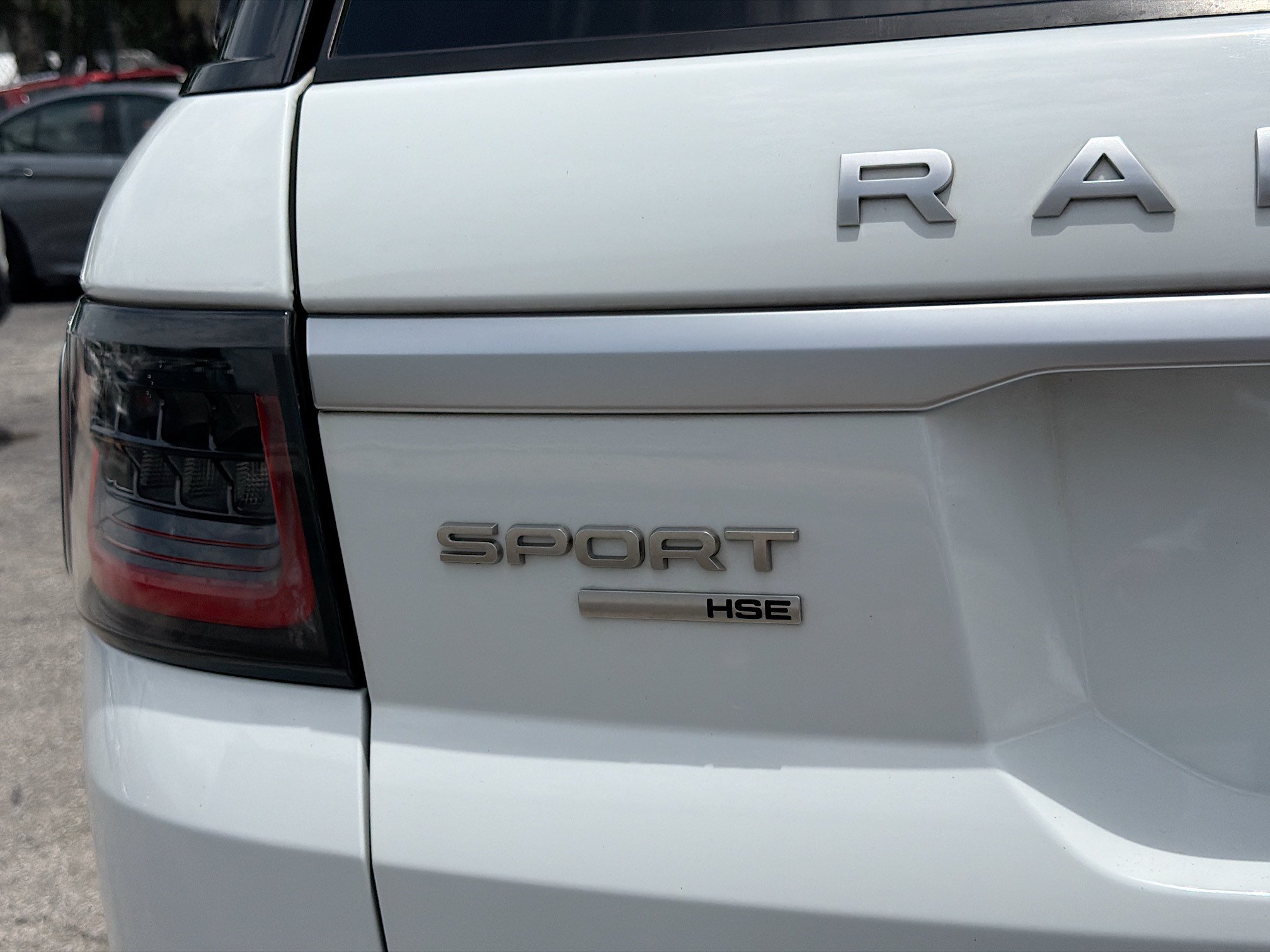Used 2019 Land Rover Range Rover Sport HSE AWD/4WD image 10