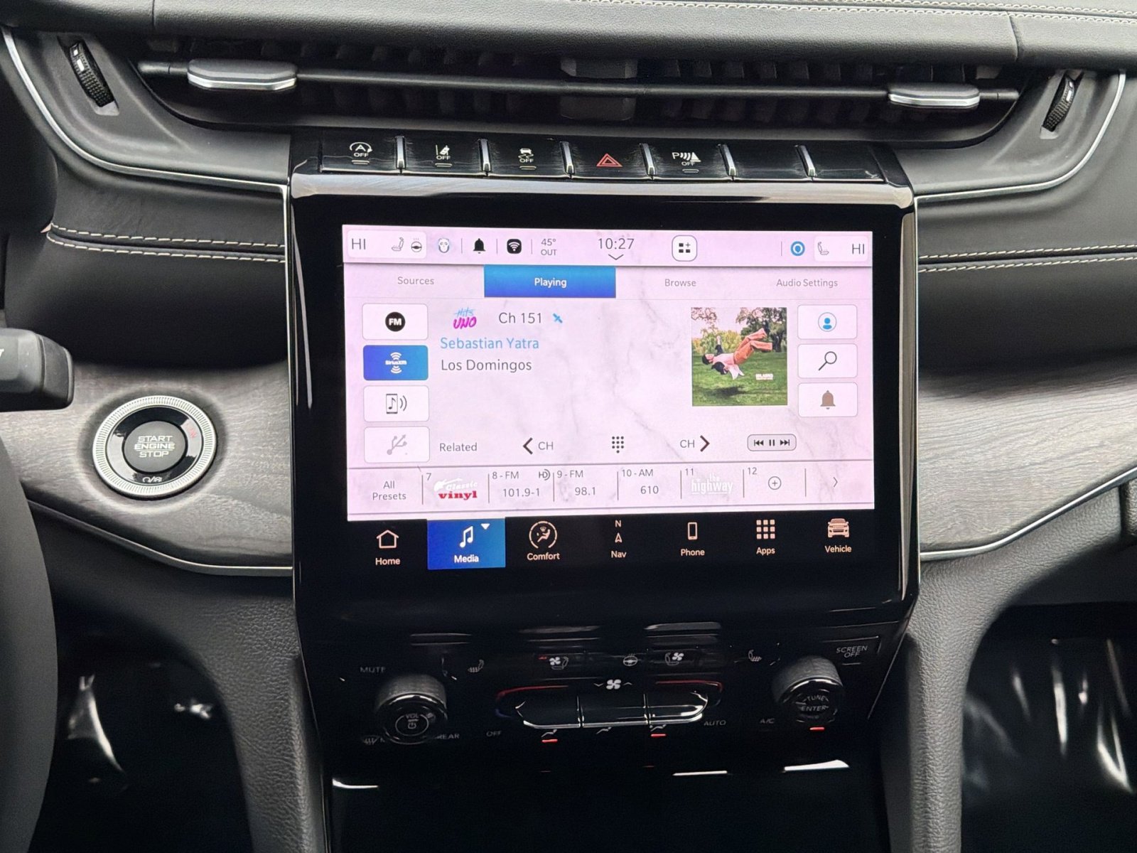 Used 2023 Jeep Grand Cherokee L Overland image 18