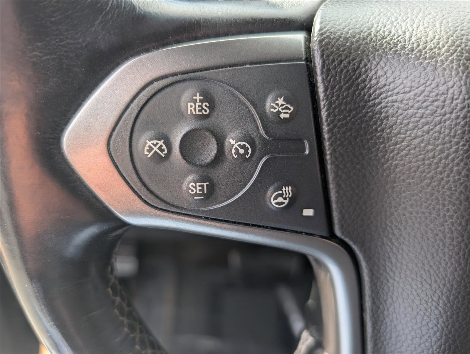 Used 2016 Chevrolet Silverado 2500 LTZ w/ LTZ Plus Package AWD/4WD image 23