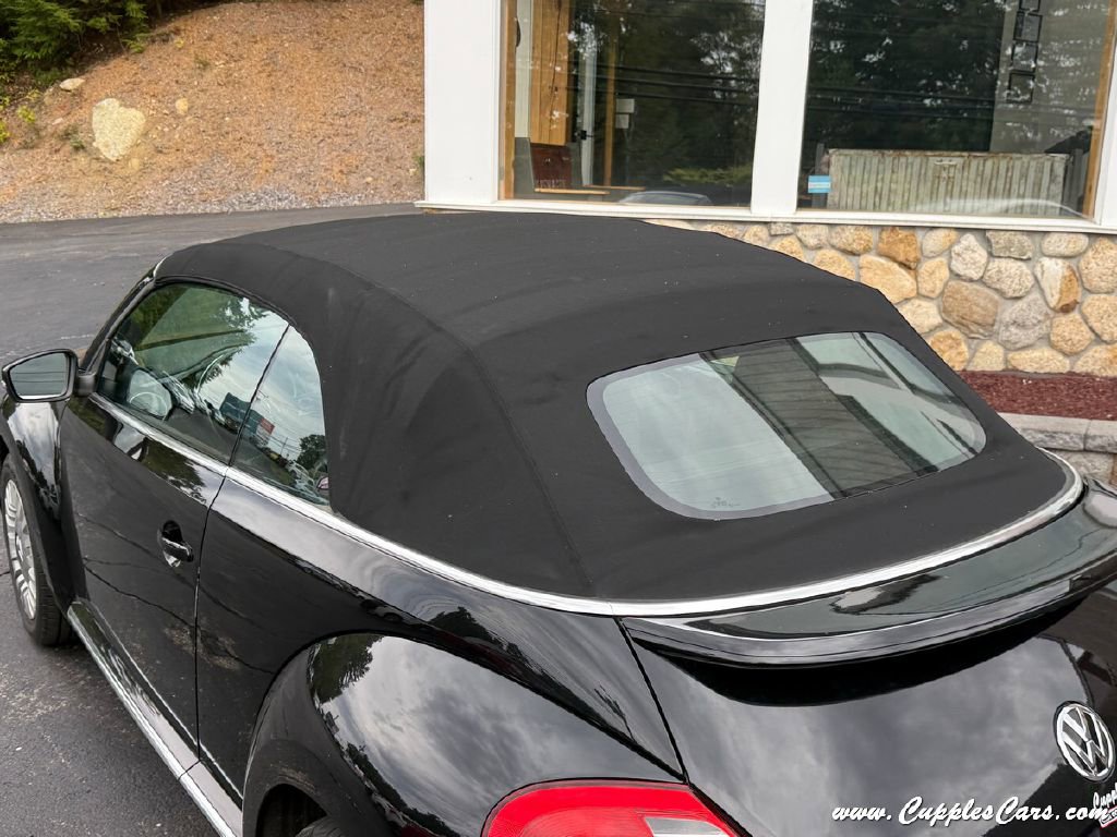 Used 2014 Volkswagen Beetle 1.8T image 26