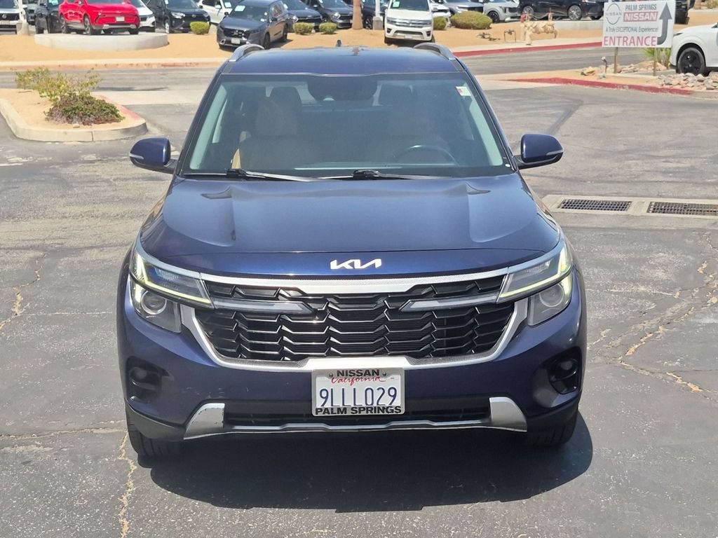 Used 2024 Kia Seltos EX FWD image 7