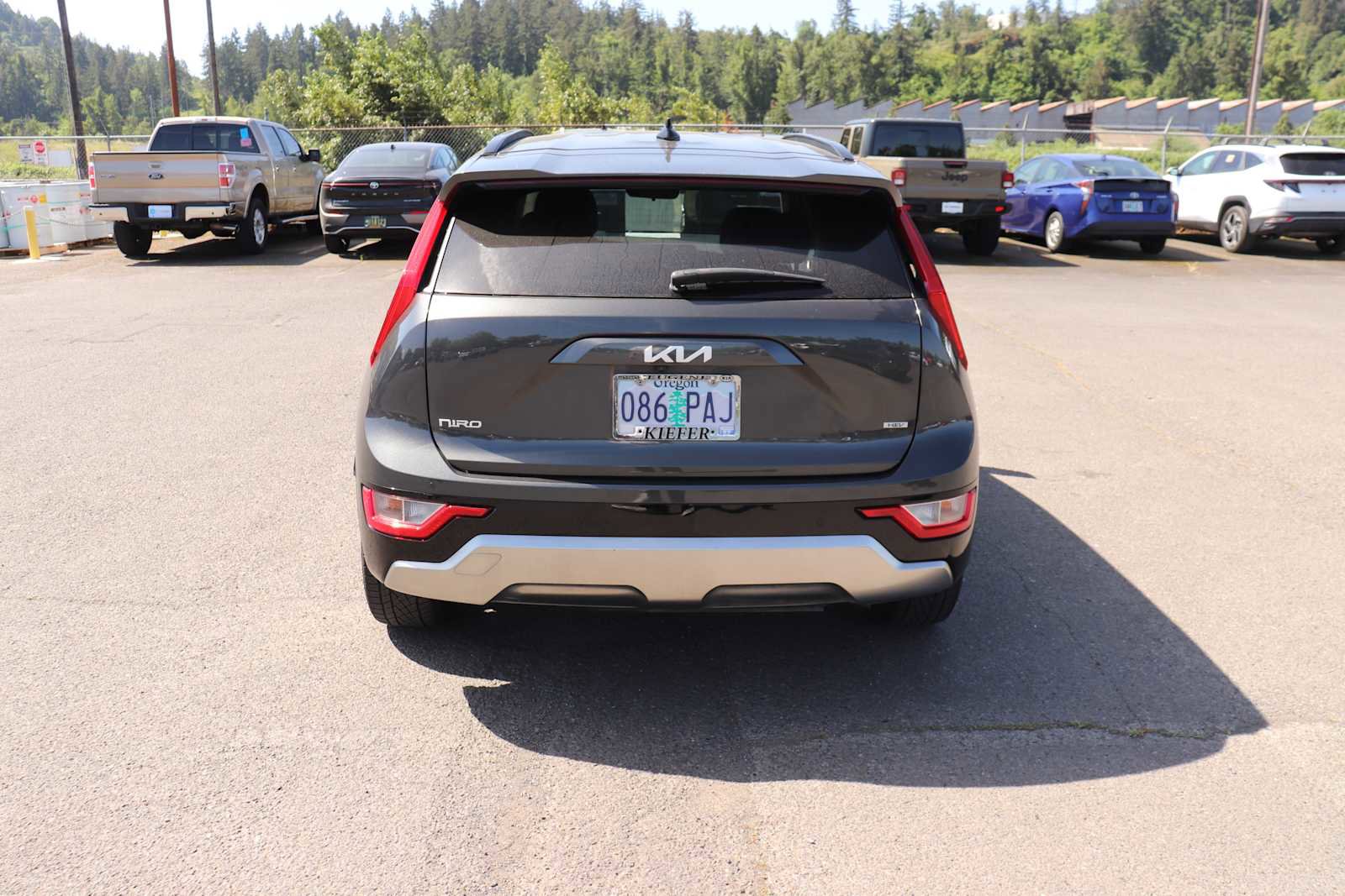 Used 2023 Kia Niro EX Touring FWD image 6
