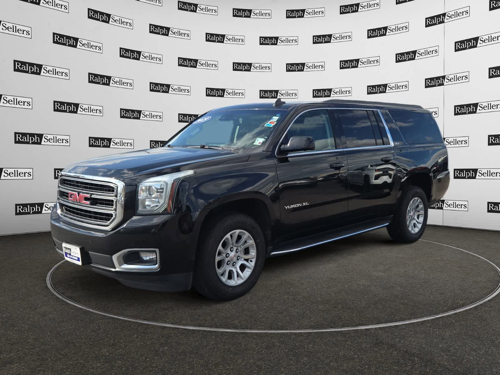 Used 2019 GMC Yukon XL SLT AWD/4WD image 2
