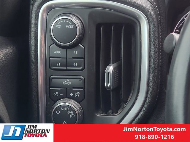 Used 2020 Chevrolet Silverado 1500 LT w/ Texas Edition image 23