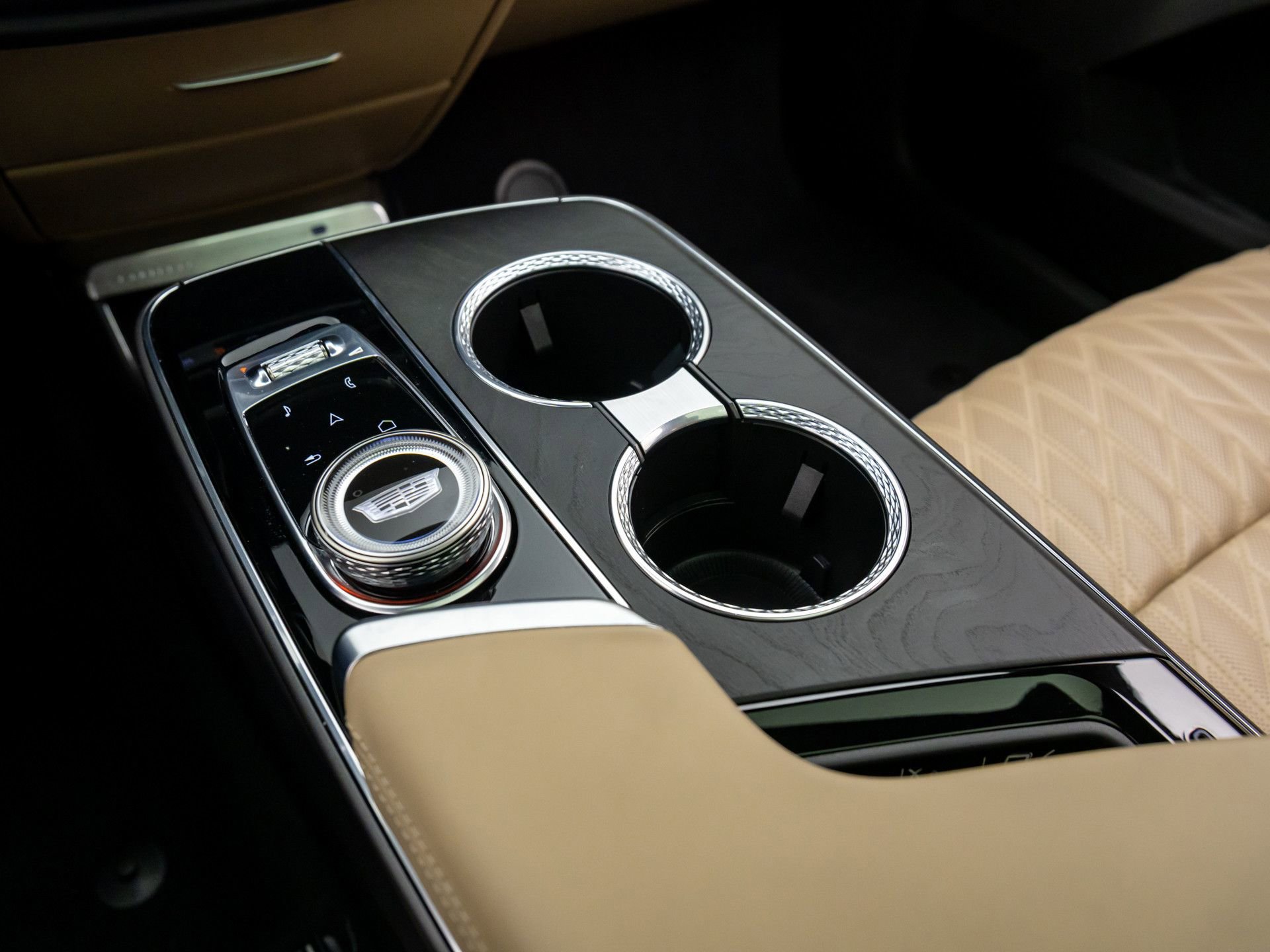 Certified 2024 Cadillac Lyriq Sport w/ Nappa Leather Package image 33