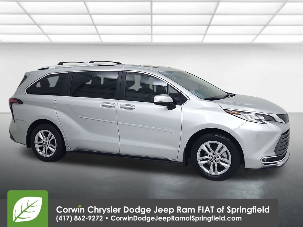 Used 2022 Toyota Sienna Limited