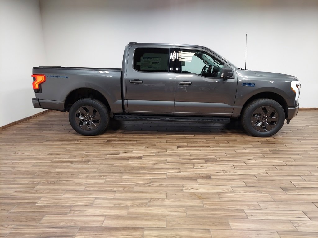 New 2025 Ford F150 Lightning Flash image 9