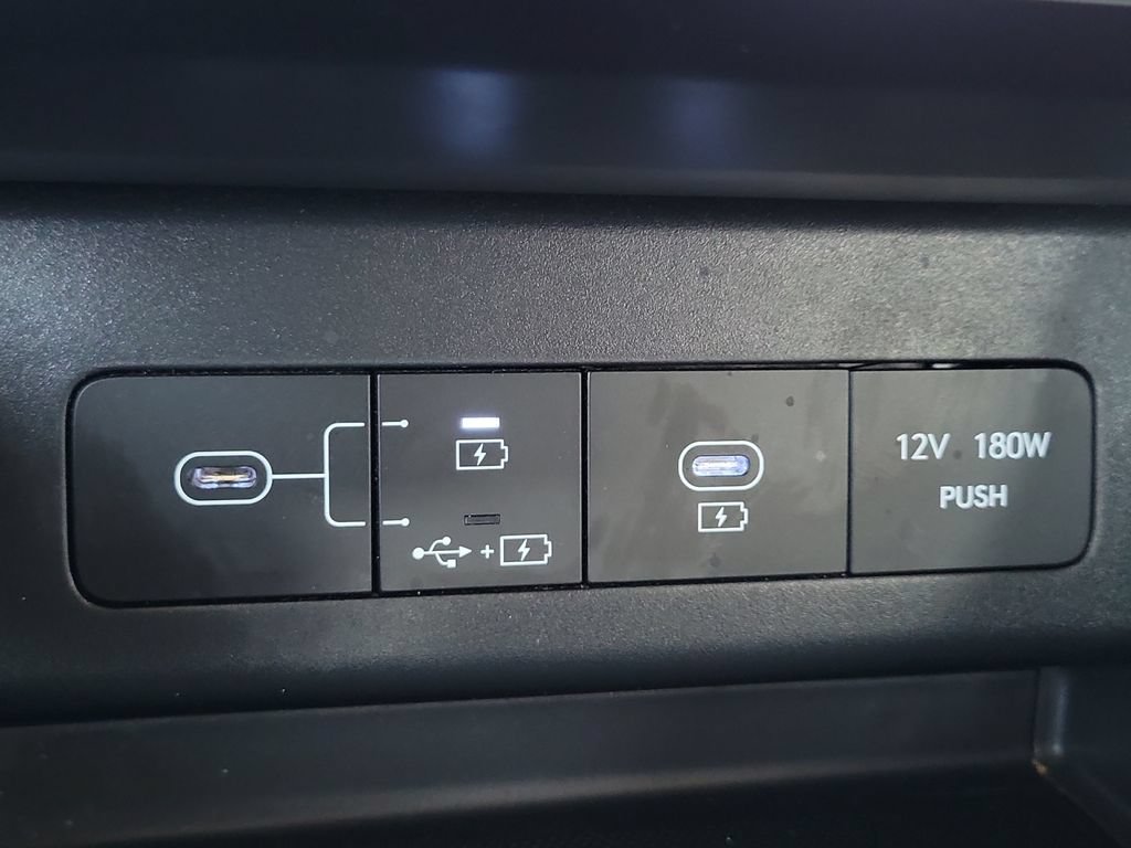 Used 2025 Hyundai Sonata SEL FWD image 20