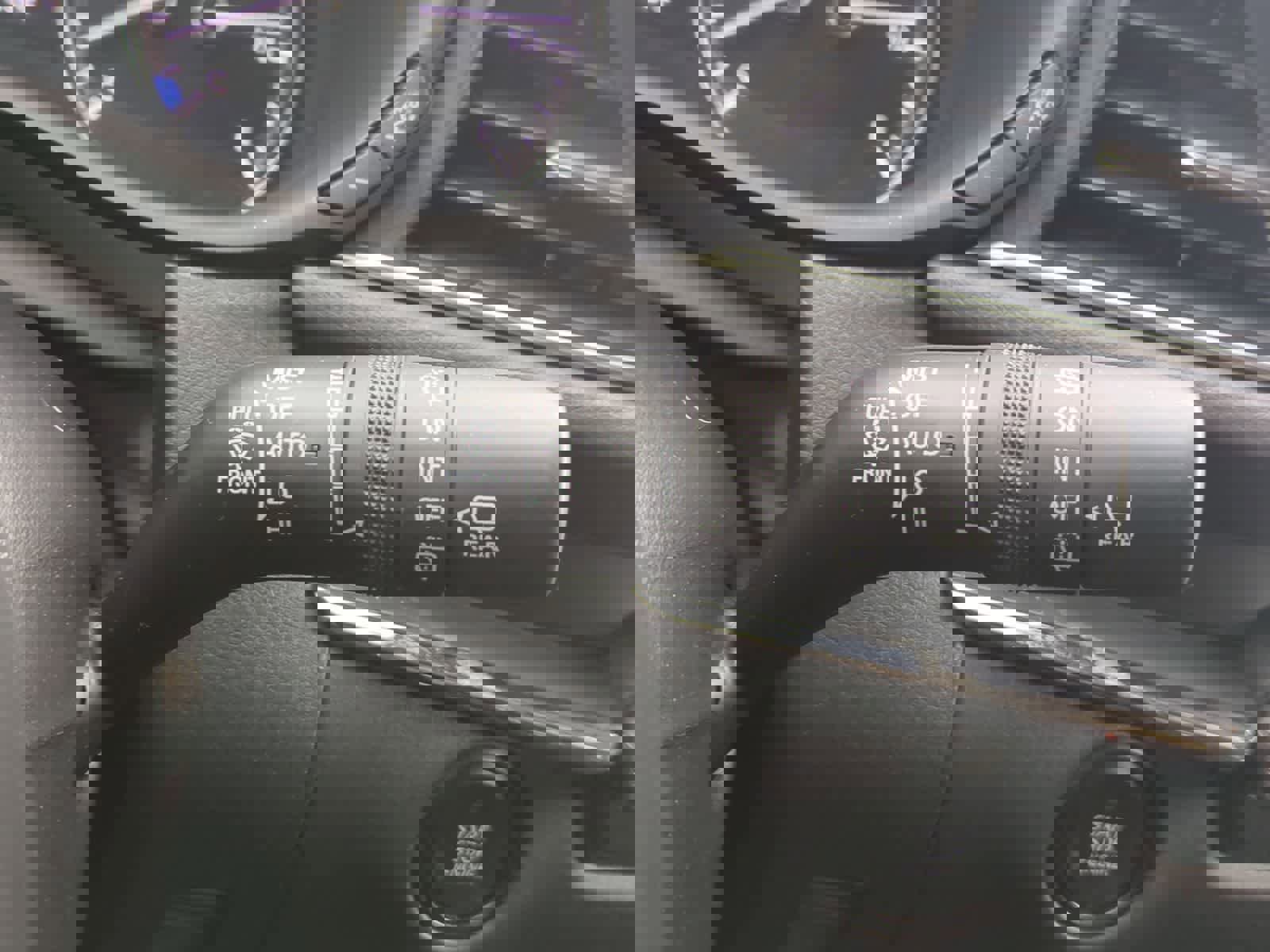 Used 2023 MAZDA CX-30 AWD 2.5 S w/ Preferred Package image 24