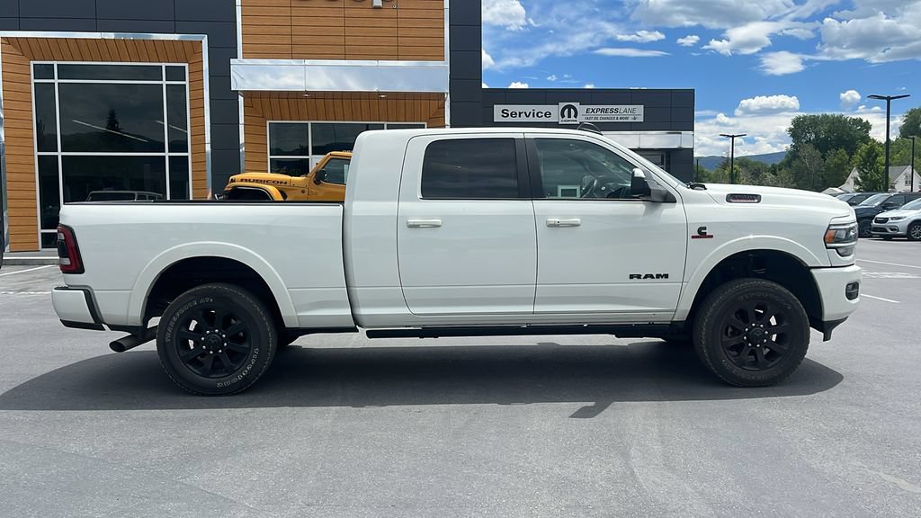Used 2022 RAM 3500 Laramie AWD/4WD image 2