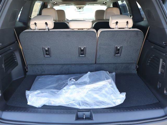 New 2026 Buick Enclave Preferred w/ Power Package image 9