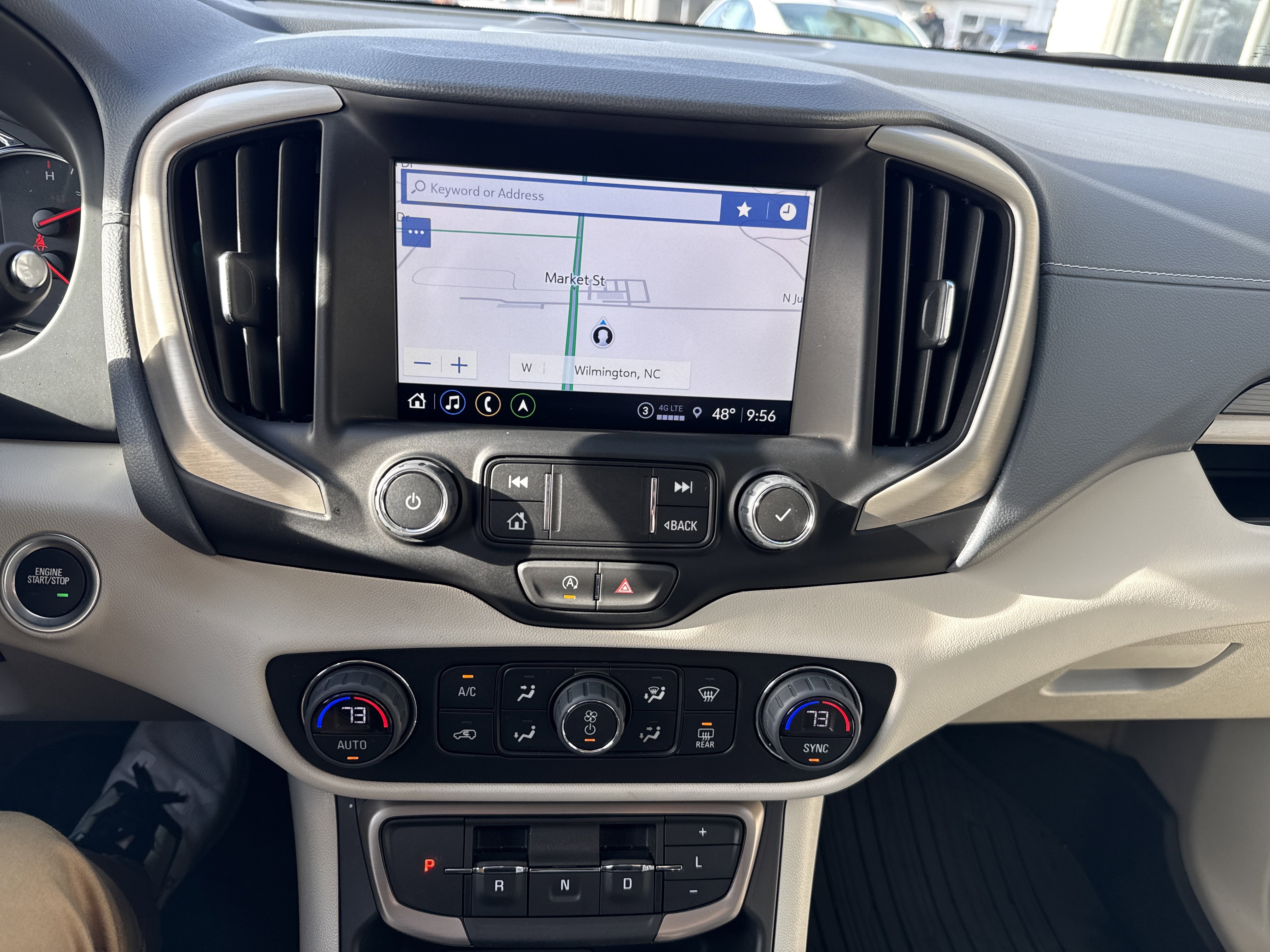 Used 2024 GMC Terrain Denali w/ Denali Premium Package image 18