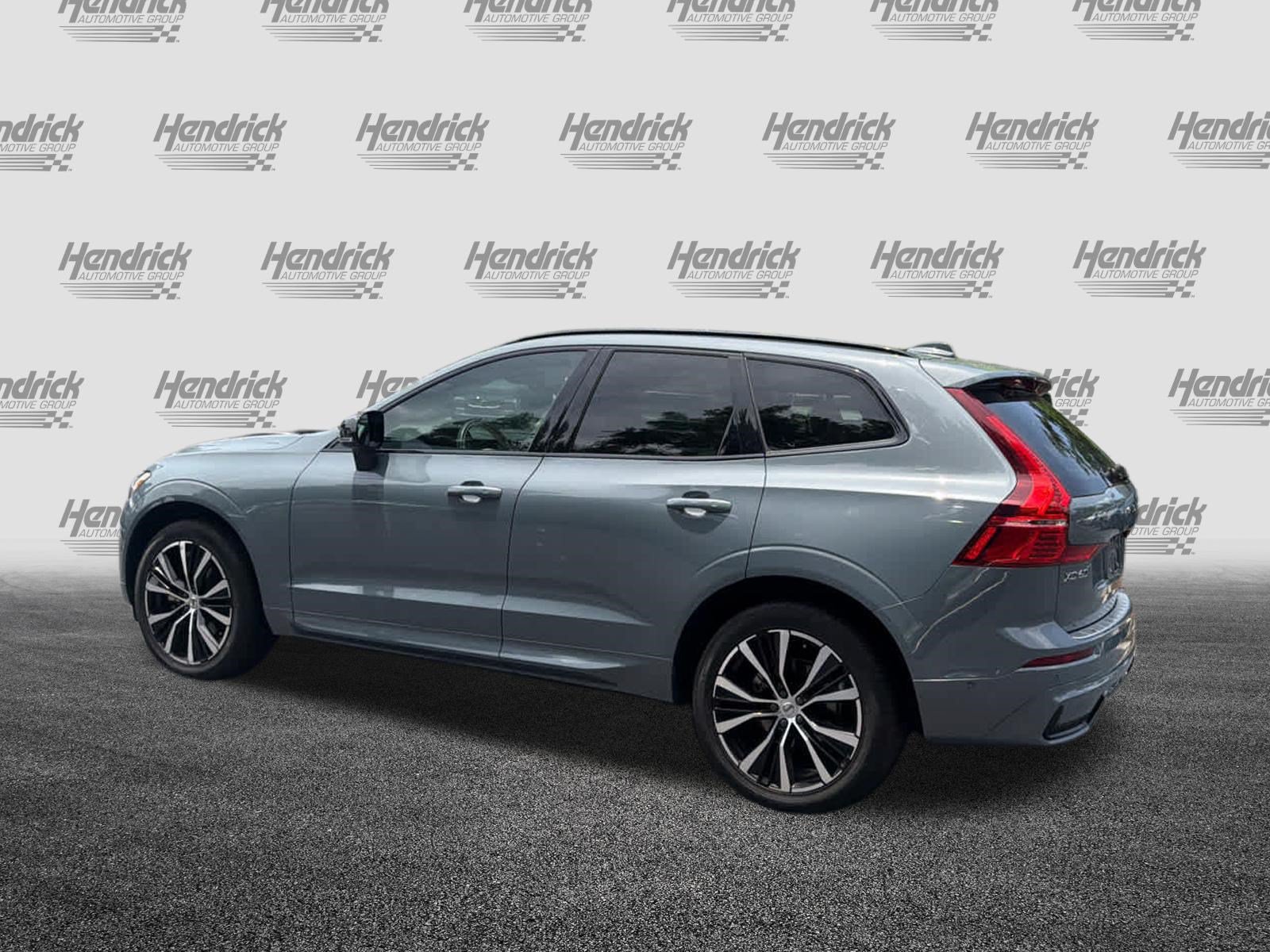 Used 2024 Volvo XC60 B5 Plus w/ Protection Package Premier AWD/4WD image 11
