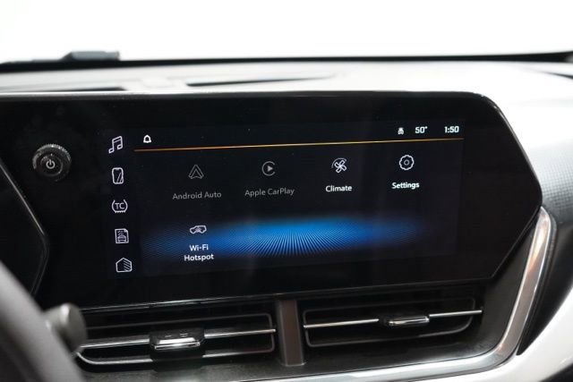 Used 2025 Chevrolet Trax LT image 25