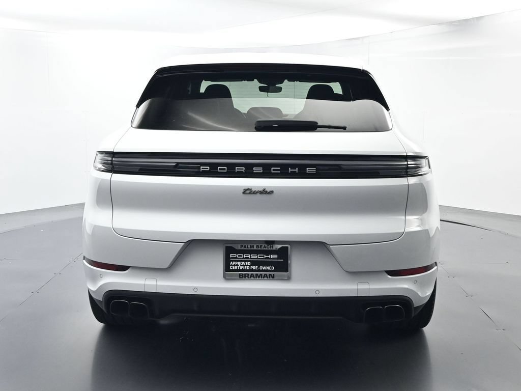 Certified 2025 Porsche Cayenne Turbo AWD/4WD image 13