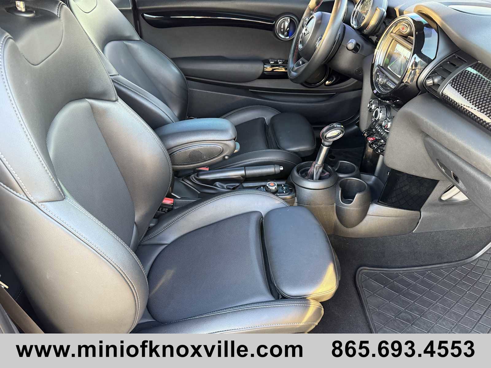 Used 2019 MINI Cooper S w/ Signature Upholstery Package image 14