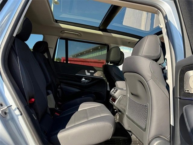 New 2026 Mercedes-Benz GLS 450 4MATIC image 6
