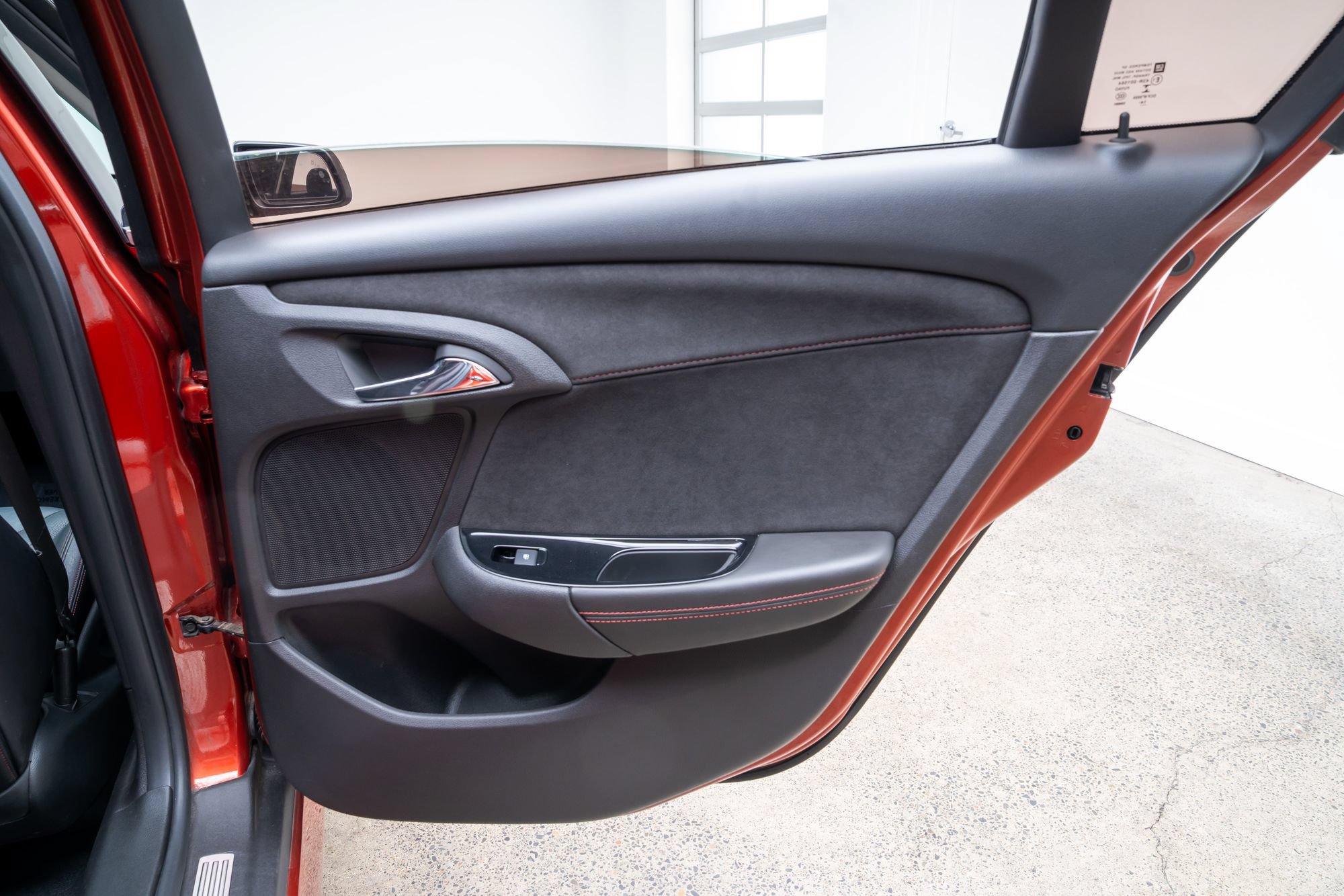 Used 2015 Chevrolet SS RWD image 26