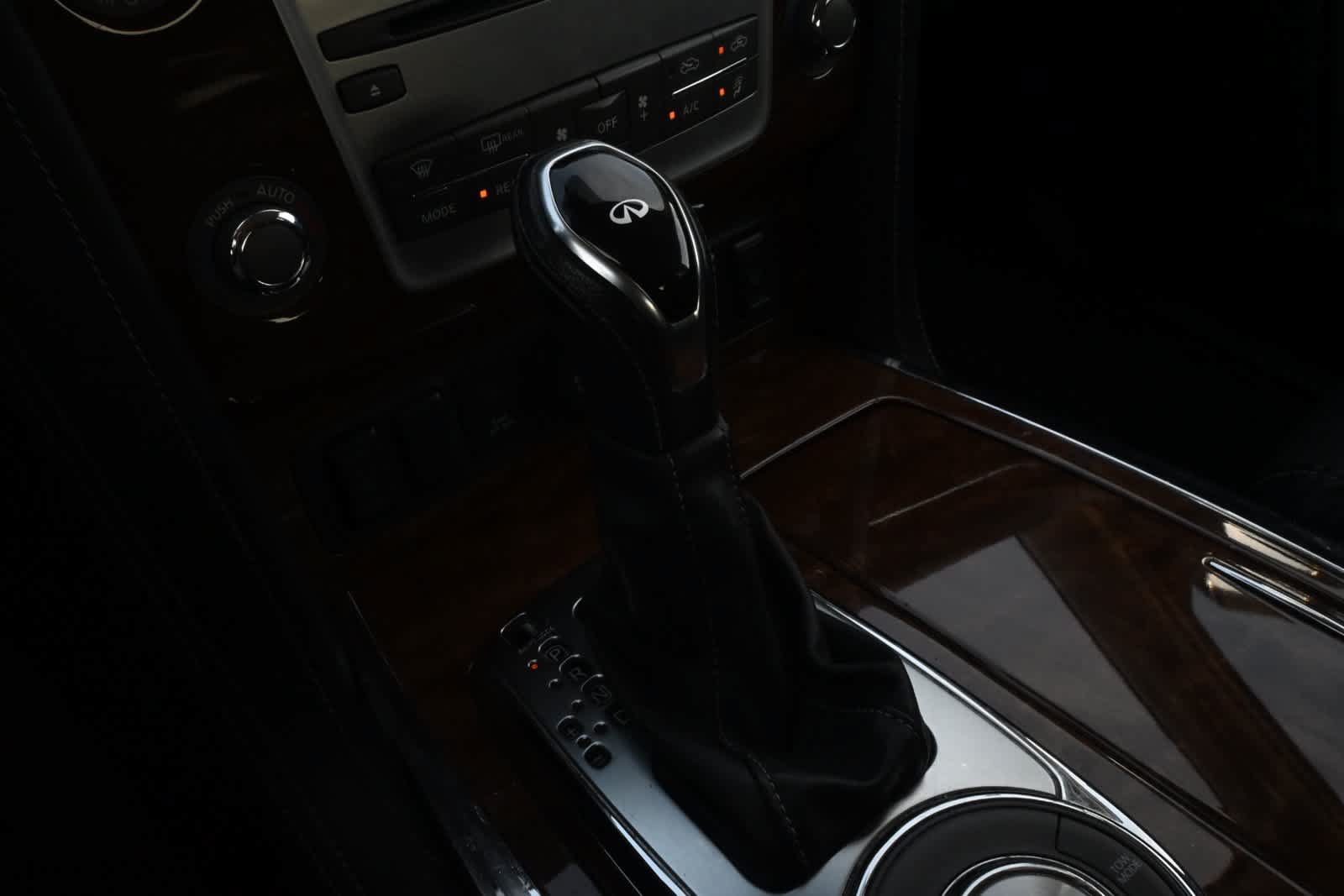 Used 2019 INFINITI QX80 Luxe w/ Proassist Package RWD image 15