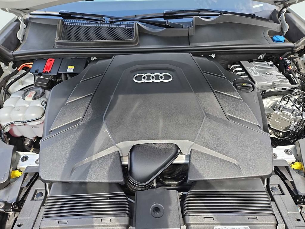Certified 2023 Audi Q8 Premium Plus w/ Premium Plus Package AWD/4WD image 37