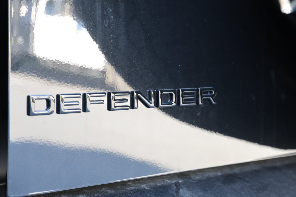 New 2026 Land Rover Defender 110 X-Dynamic SE AWD/4WD image 7