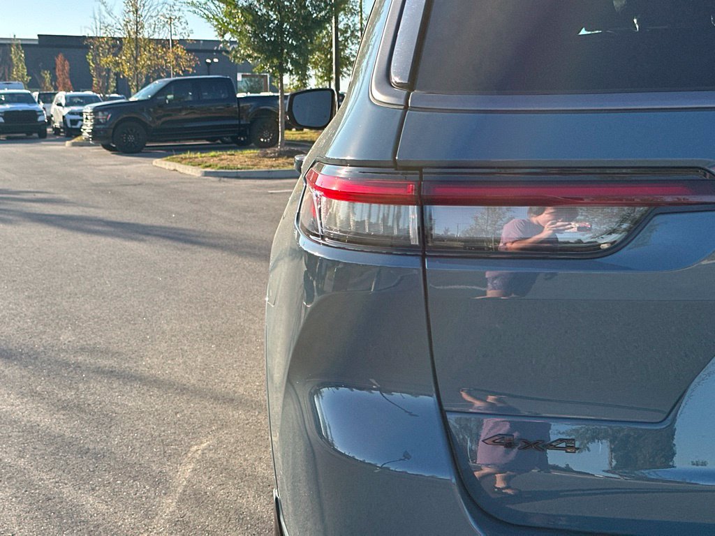 New 2027 Jeep Grand Cherokee L Limited AWD/4WD image 45