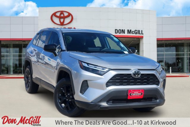 Certified 2024 Toyota RAV4 LE FWD image 1