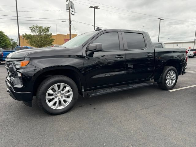 Used 2025 Chevrolet Silverado 1500 Custom AWD/4WD image 4