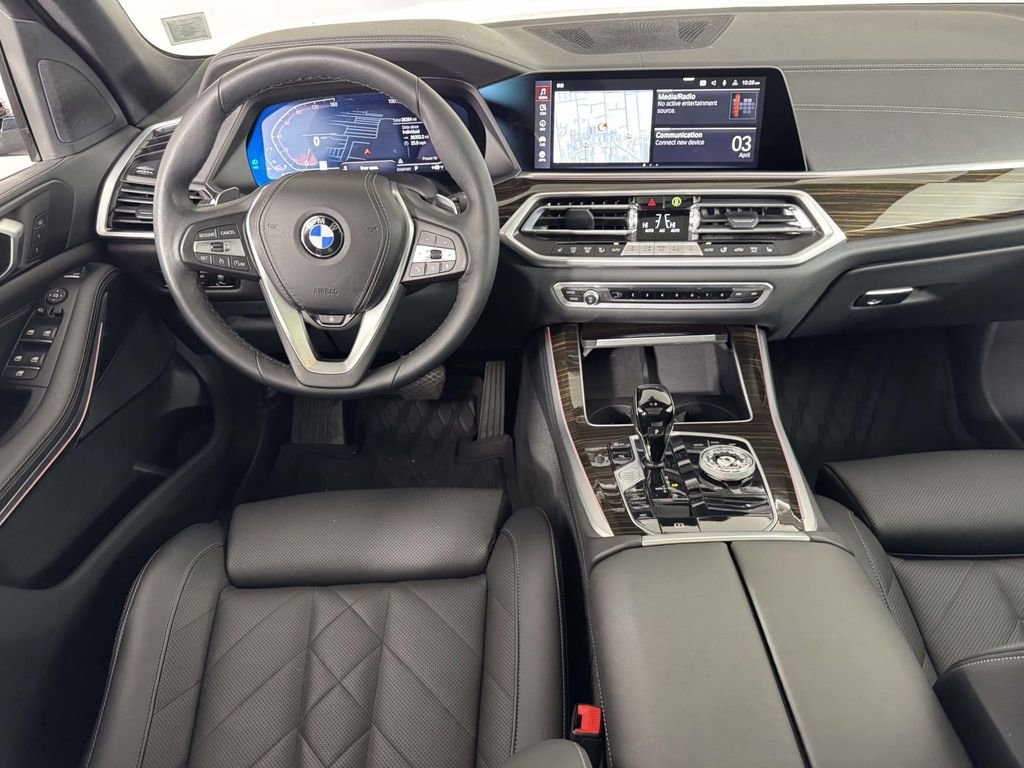 Used 2023 BMW X5 xDrive40i AWD/4WD image 5