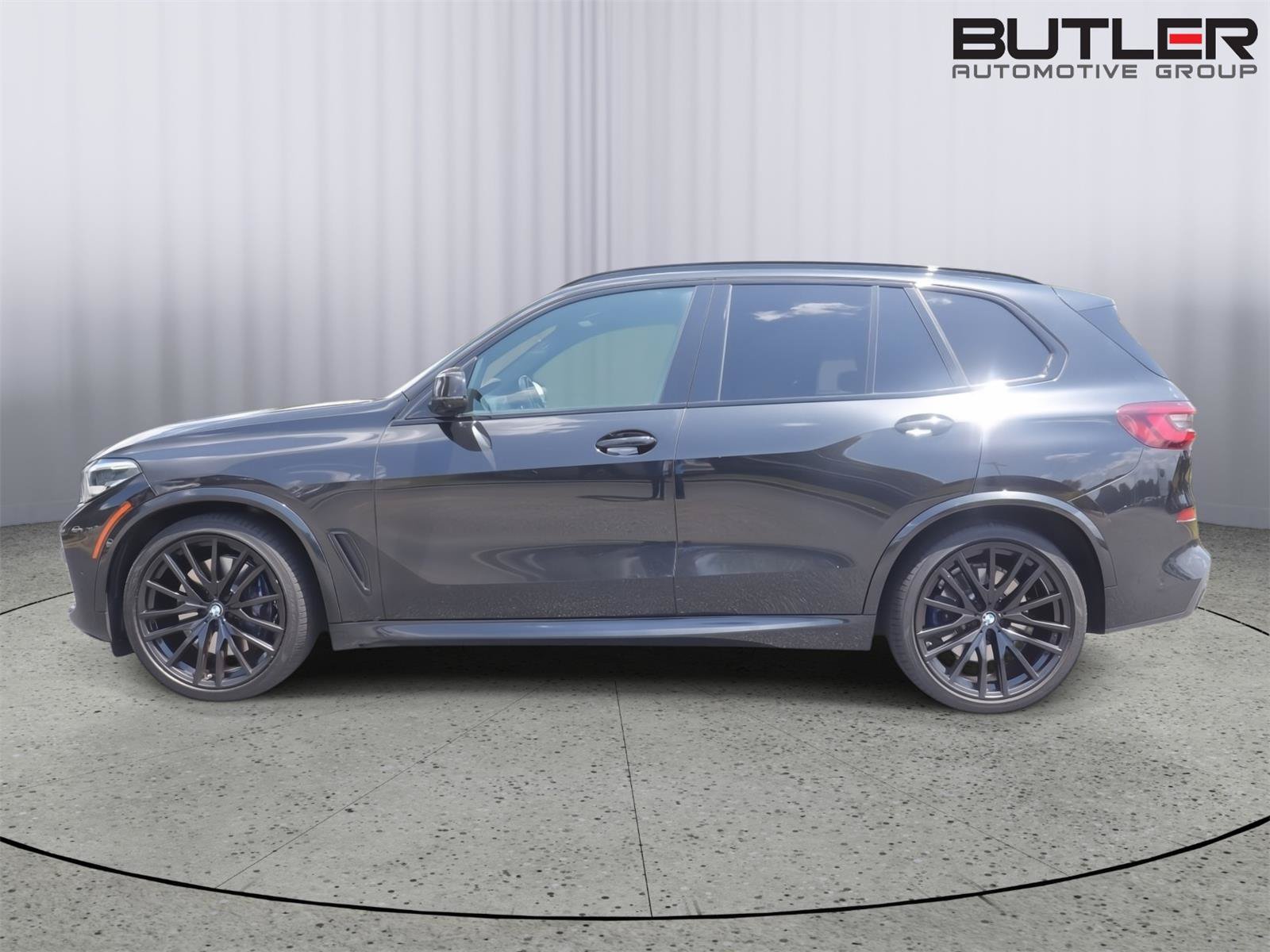 Used 2021 BMW X5 M50i w/ Premium Package AWD/4WD image 4