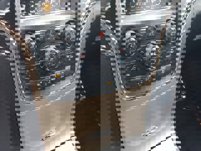 Used 2014 Jeep Grand Cherokee Summit w/ Trailer Tow Group IV image 27