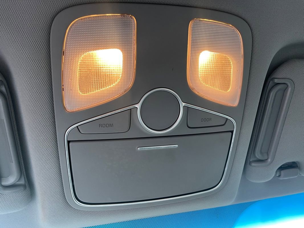 Used 2015 Kia Sorento LX image 31