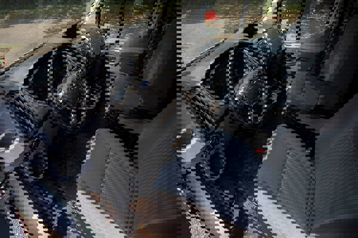 Used 2017 Ford Transit 250 130 Low Roof image 11