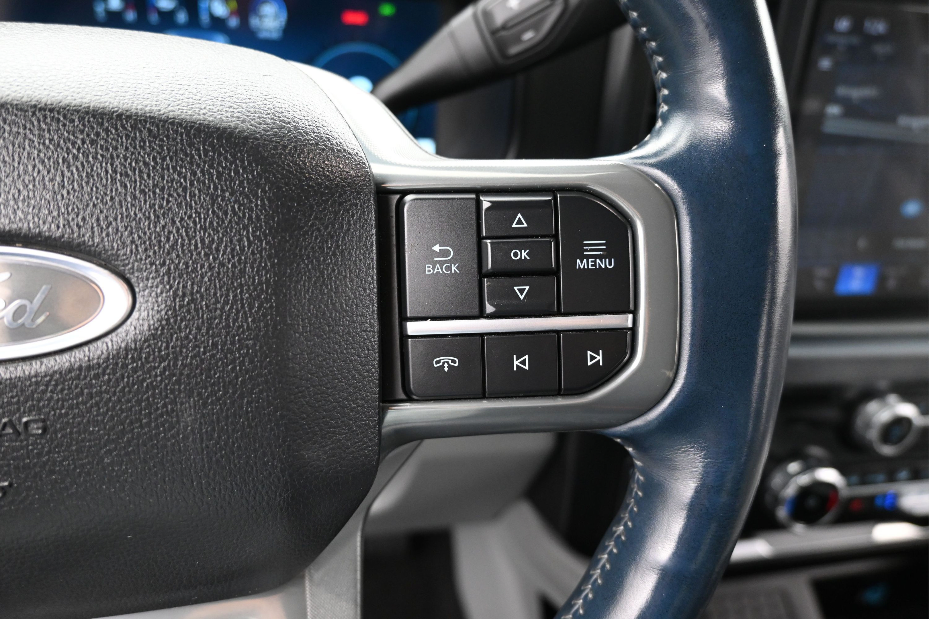 Used 2024 Ford F250 Limited w/ FX4 Off-Road Package AWD/4WD image 15