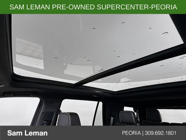 Used 2023 Chevrolet Tahoe Premier AWD/4WD image 23