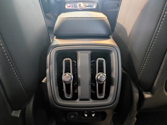 New 2026 Volvo XC40 B5 Plus w/ Protection Package Premier image 26