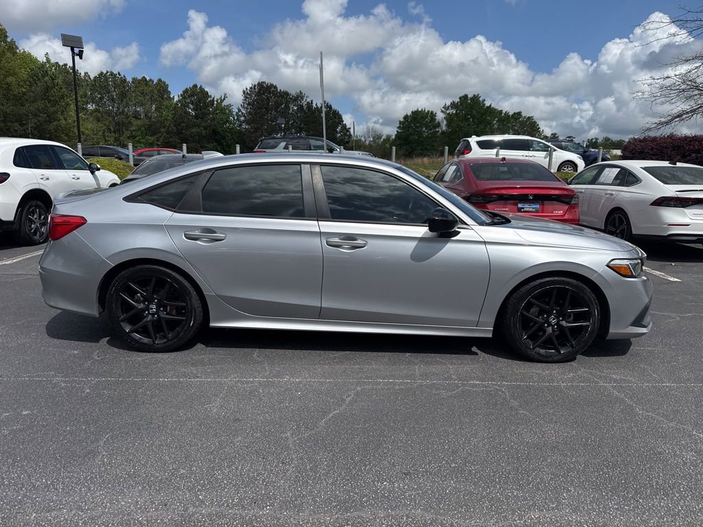 Used 2022 Honda Civic Sport image 2