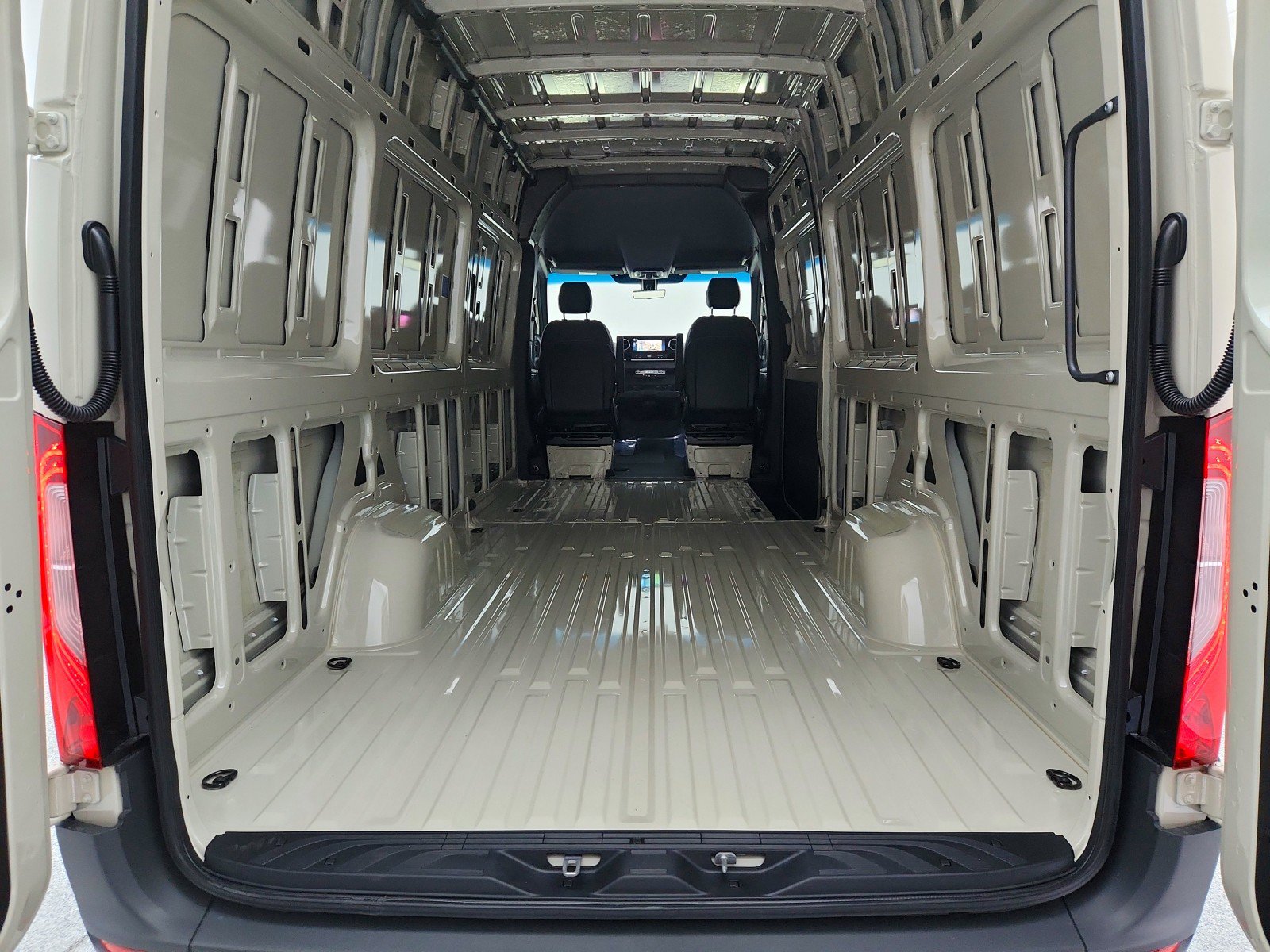 New 2026 Mercedes-Benz Sprinter 2500 image 20