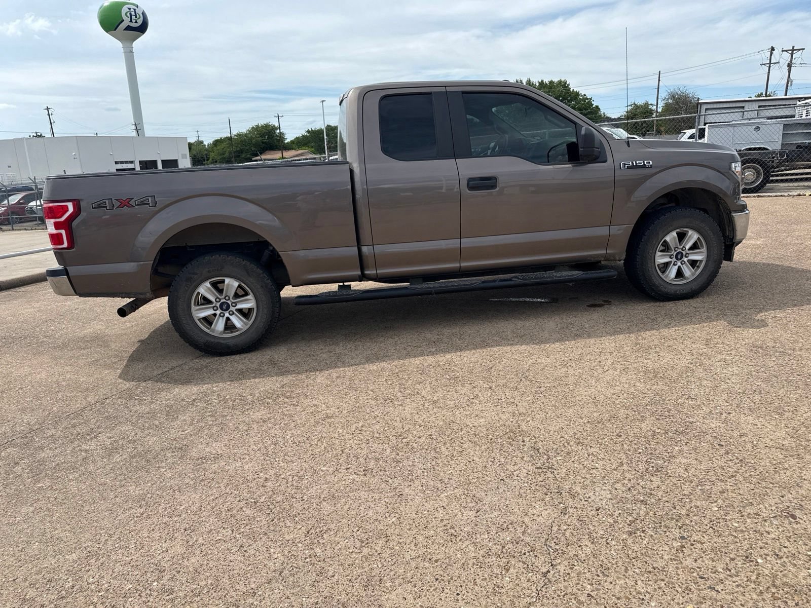 Used 2018 Ford F150 XL w/ Equipment Group 101A Mid AWD/4WD image 8