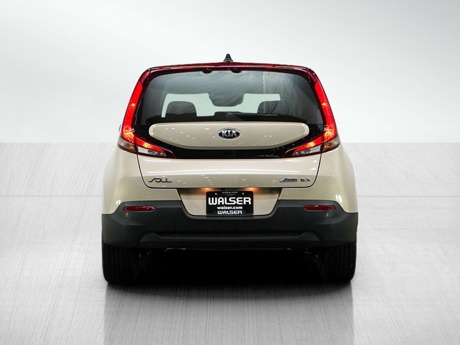 Used 2020 Kia Soul EX FWD image 4