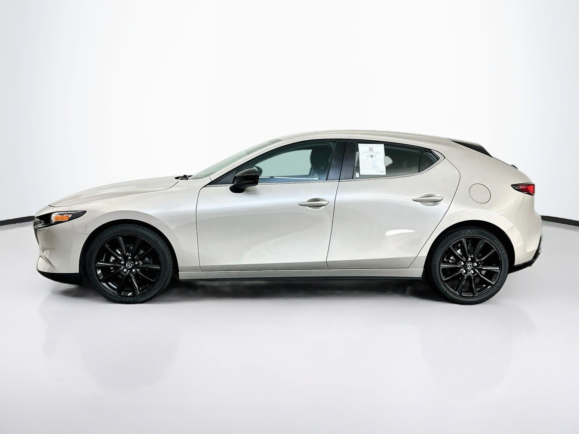 Used 2024 MAZDA MAZDA3 s FWD image 4