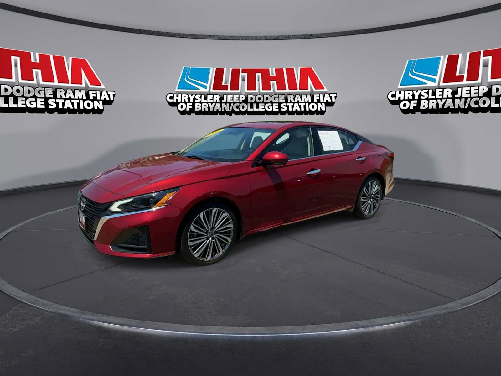 Used 2024 Nissan Altima 2.5 SL FWD image 4