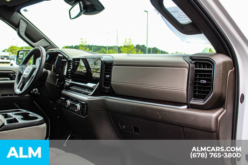 Used 2026 GMC Sierra 1500 SLT AWD/4WD image 22