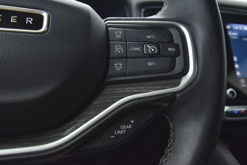 Used 2022 Jeep Wagoneer Series II image 35