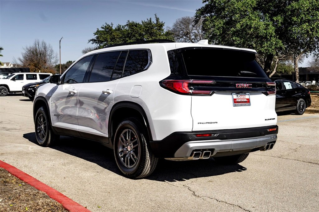 Used 2025 GMC Acadia Elevation image 7